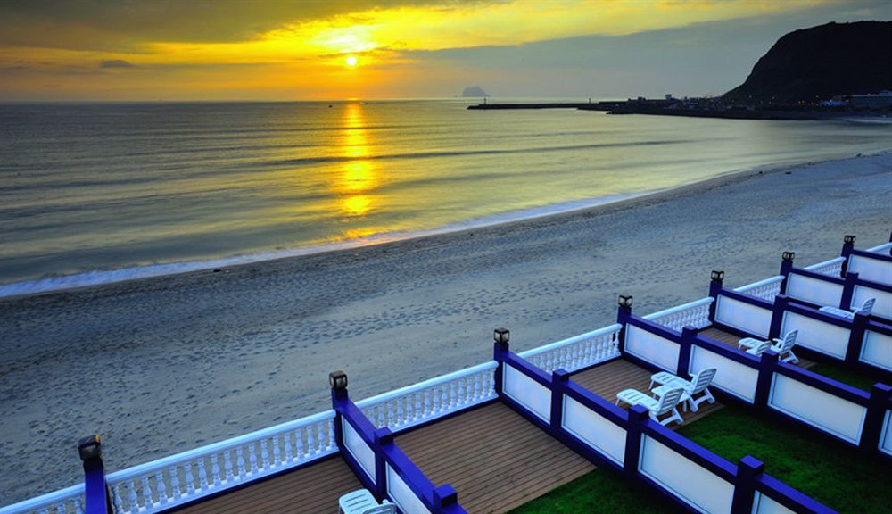 White House Beach Hotspring Resort Wanli Exterior photo